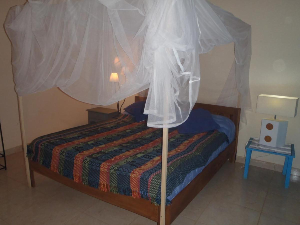 Hotel Chez medzo et patou Popenguine Esterno foto